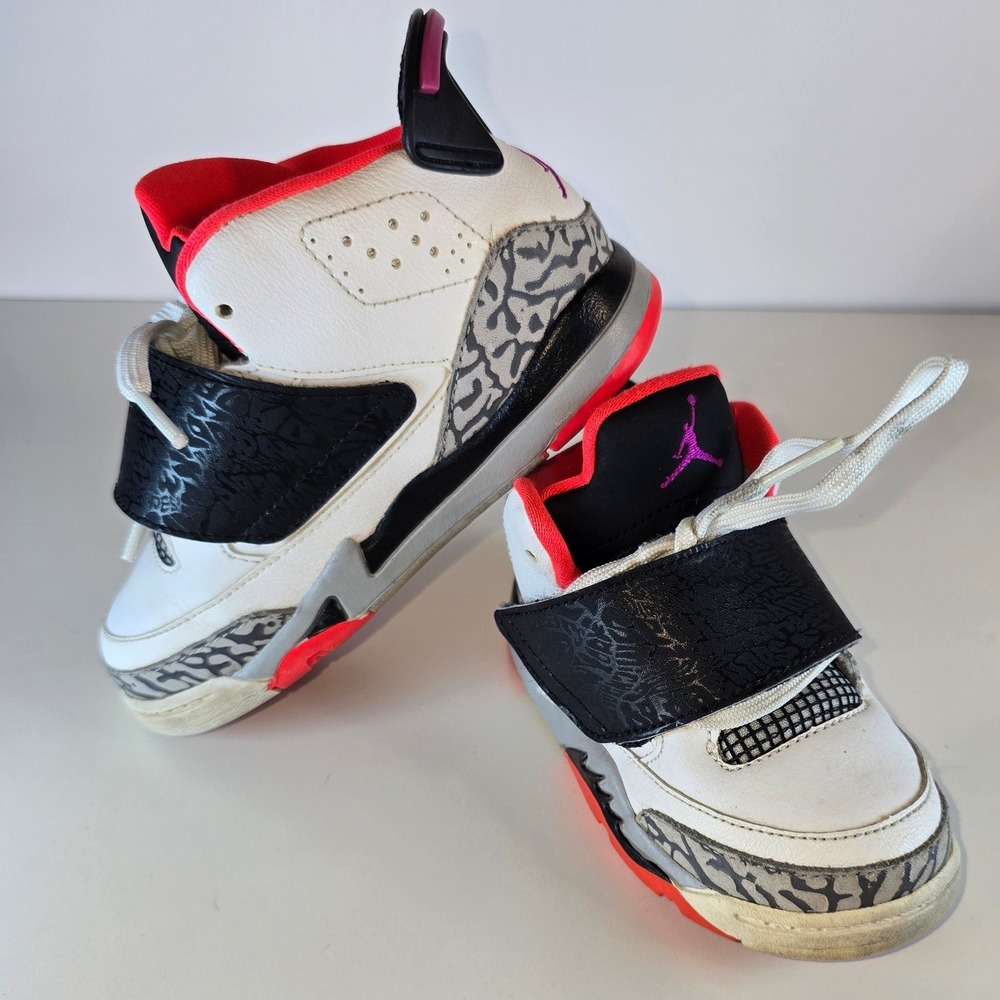 Jordan Son of Mars Toddler White Fuchsia Flash‎ Black 512244-105 Elephant Print